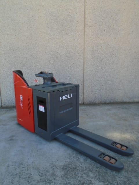 Transpaleta eléctrica CBD20-490