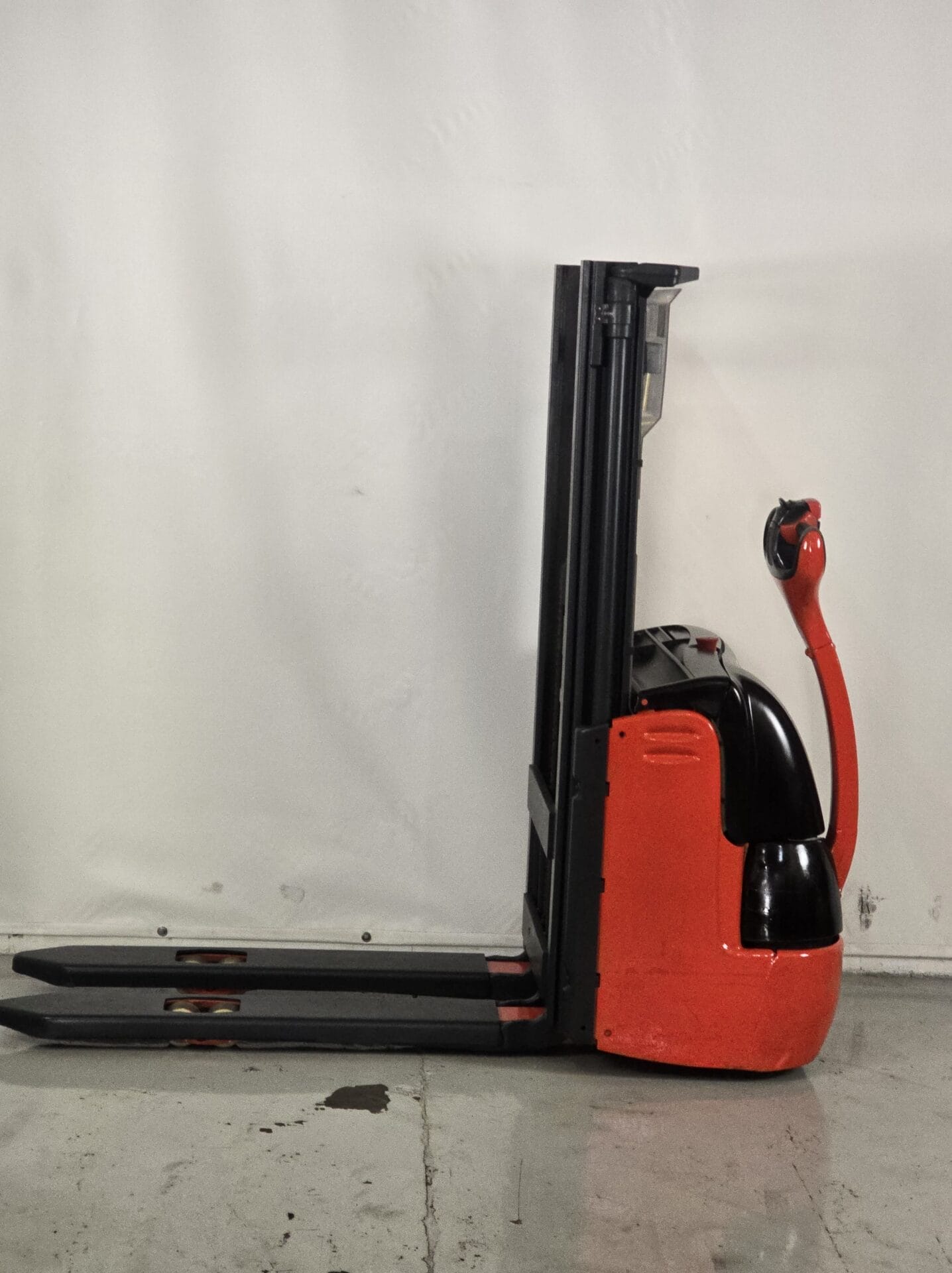 APILADOR LINDE ROJO Y NEGRO