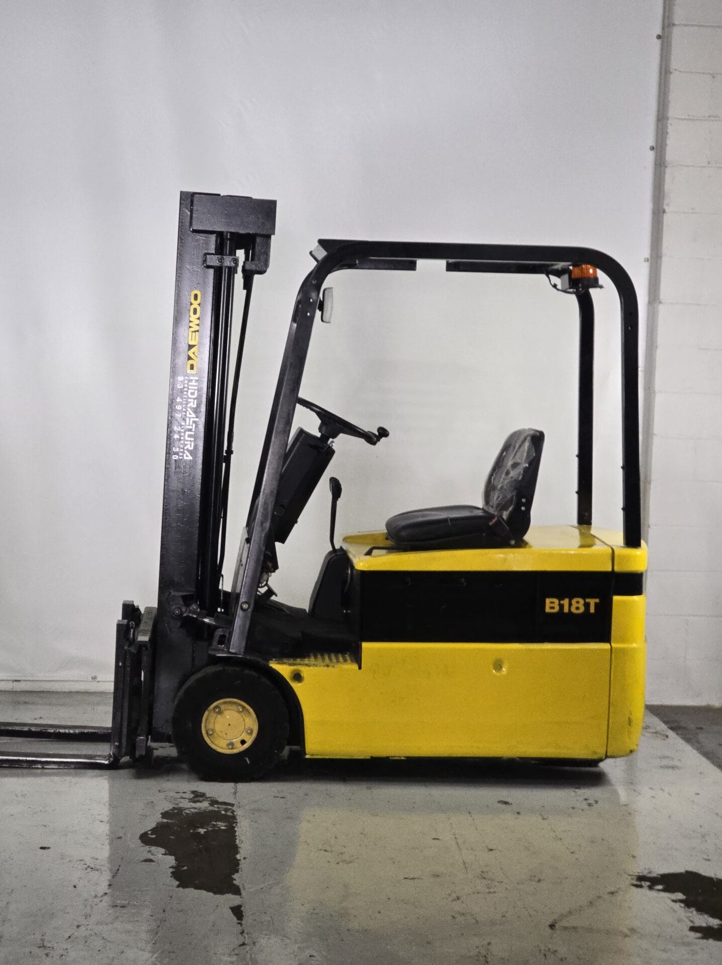 carretilla tricilo daewoo amarilla